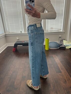 Citizens of humanity Mid Wash Wide Leg Jeans cropped